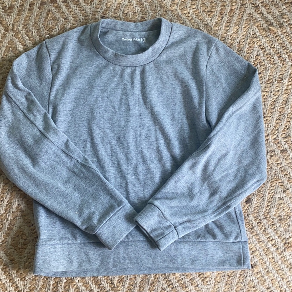 🐭Outdoor Voice Gray Crewneck Sweatshirt🐭